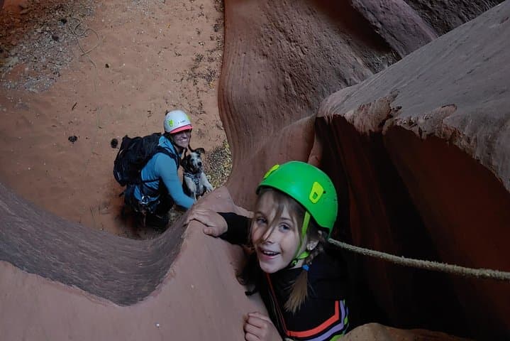 Private Kanab Canyoneering: Full-Day Slot Canyon Rappelling Adventure photo 3