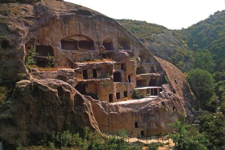 Badaling Great Wall and Guyaju Caves: One-Day Discovery Tour from Beijing photo 3