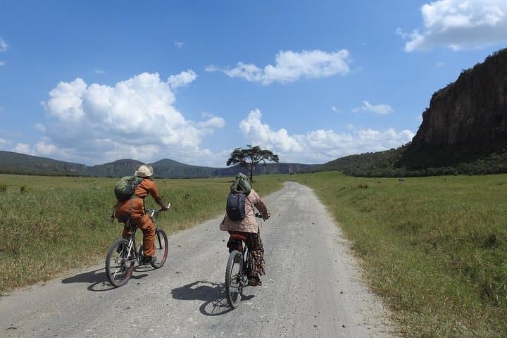 Hell's Gate and Lake Naivasha Day Trip: Guided Hike, Wildlife & Optional Boat Ride photo 5
