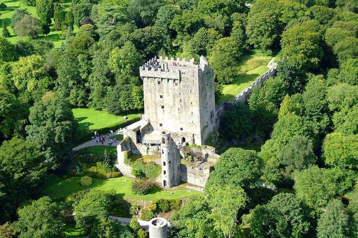 Dublin to Cork Rail Day Trip: Blarney Castle & Cóbh Heritage Centre photo 2
