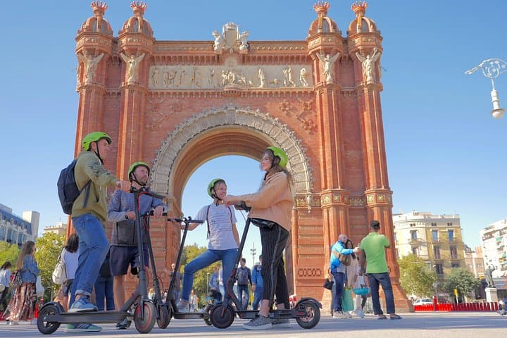 Barcelona Electric Scooter Tour: Coastlines, Gaudí & City Sights by E‑Scooter photo 1