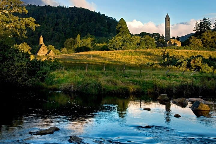 Wicklow Mountains Rail Tour: Avoca & Glendalough Day Trip from Dublin