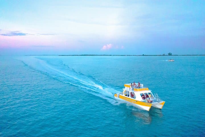 Private Full-Day Boat Charter from Grace Bay: Snorkel, Conch & Island Hopping