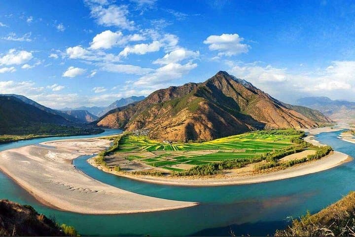 Private Day Trip: Yangtze First Bend, Shigu Ancient Town & Tiger Leaping Gorge from Lijiang photo 6