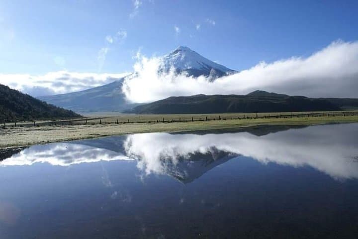 Cotopaxi Volcano & Limpiopungo Lake Day Tour from Quito