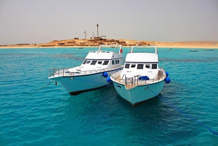 Snorkeling Giftun Island: Red Sea Reefs & Desert-Island Lunch from Hurghada photo 6