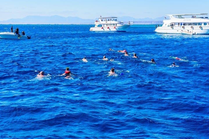 Full-Day Snorkeling at Paradise Island (Giftun) from Hurghada