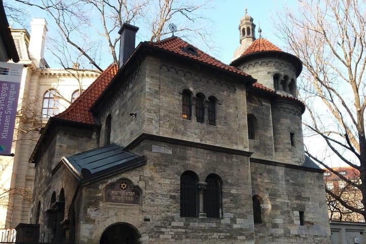 Jewish Prague Walking Tour: Explore Josefov’s Historic Quarter