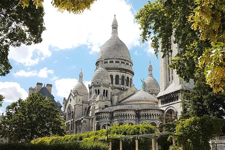 Customized 2-Day Private Walking Tour in Paris — Montmartre, Marais & Latin Quarter photo 4