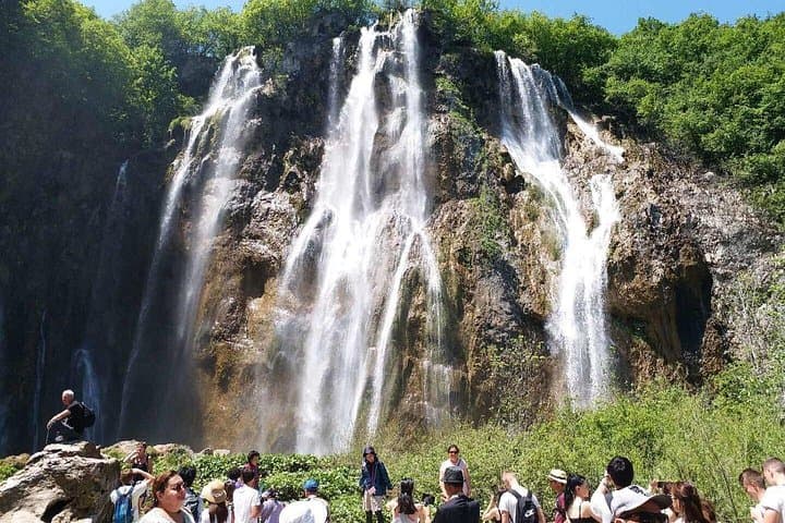 7-Day Balkan Cultural & Plitvice Lakes Tour from Budapest to Sarajevo photo 3
