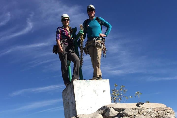Climb Peña de Bernal: Guided Single- and Multi-Pitch Routes in Querétaro photo 6