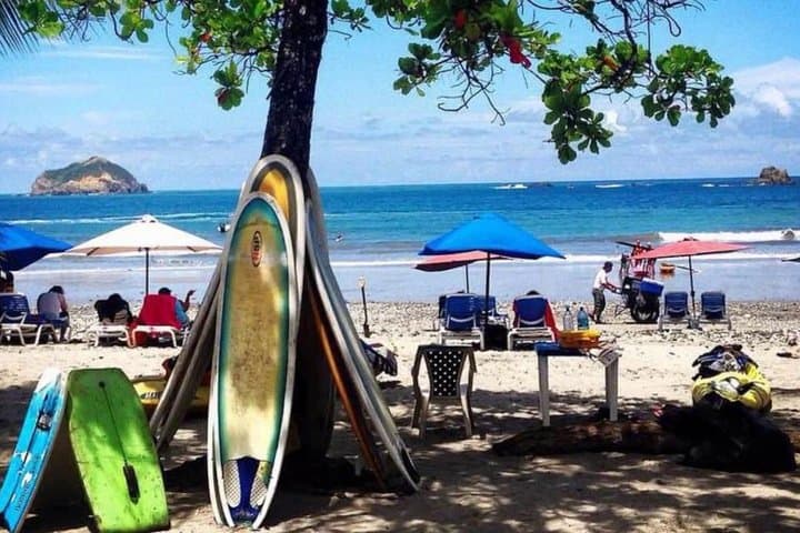 Private Transfer La Fortuna to Manuel Antonio — Scenic Route with Wildlife Stops photo 2