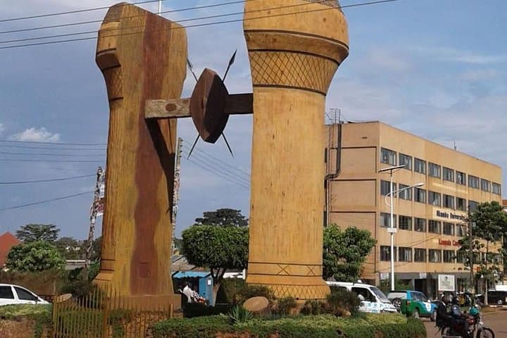 Kampala and Entebbe: 2-Day City Tour with Ngamba Chimpanzee Island photo 2