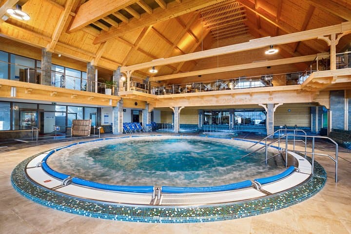 Chochołow Thermal Baths Day Trip: Relaxation and Tatra Views from Kraków photo 6