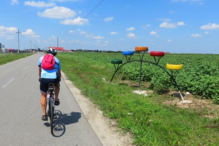100 km Road Ride Near Bucharest — Guided Route Through Villages and Palaces photo 3