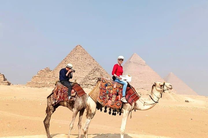Sunset Camel Ride at the Giza Pyramids: An Easy Evening Adventure