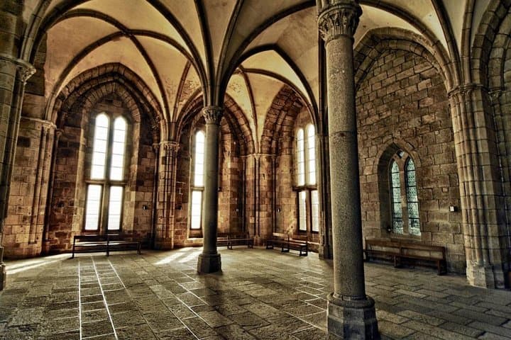 Full-Day Private Transfer from Paris to Mont Saint-Michel: Abbey, Tides & Medieval Grande Rue photo 6