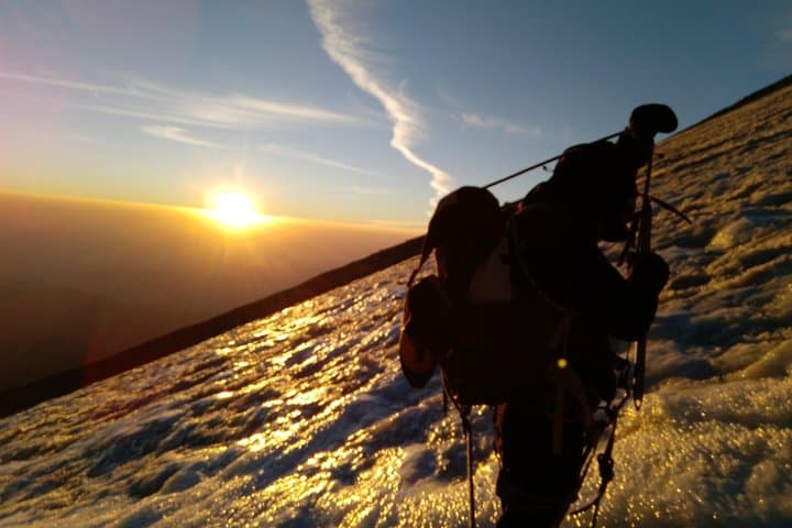 Guided Summit Push: Pico de Orizaba Alpine Climb from Tlachichuca photo 4
