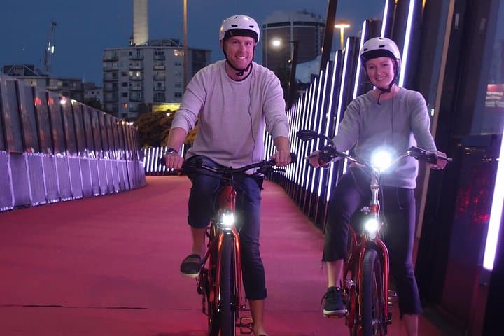Auckland Night E-Bike Tour: City Lights, Lightpath & Waterfront Rides photo 4