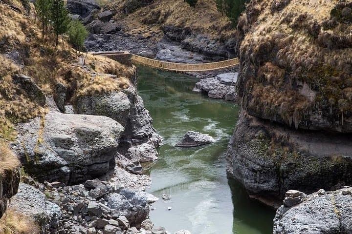 Full-Day Q'eswachaka Inca Bridge & Four Lagoons Tour from Cusco photo 4