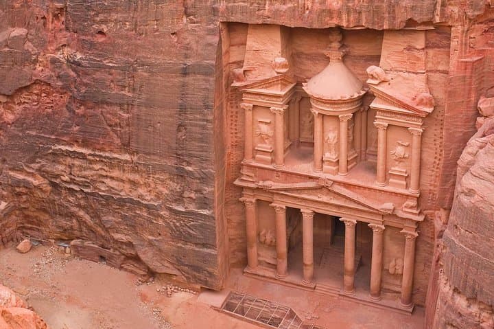 Joyful Roads: Private Transfer from the Dead Sea to Petra — Scenic Stops & Practical Tips photo 6