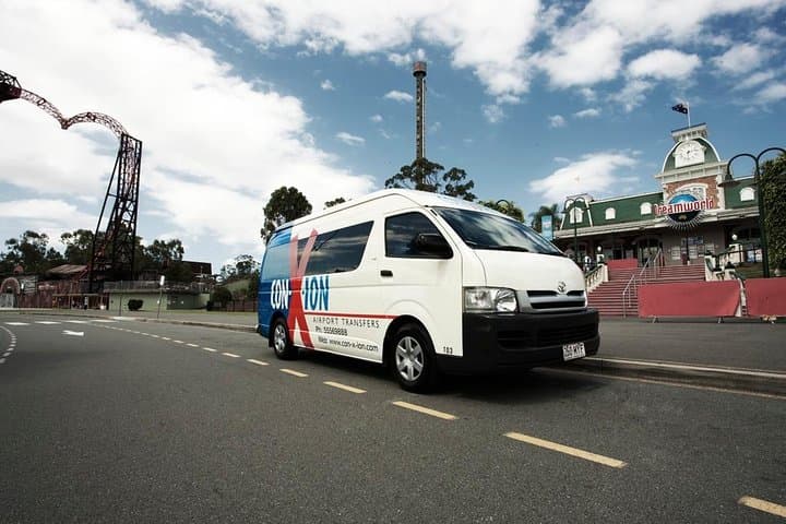 Gold Coast Hotels to Theme Parks Shuttle — Easy Transfers to Dreamworld, Sea World & Movie World photo 4