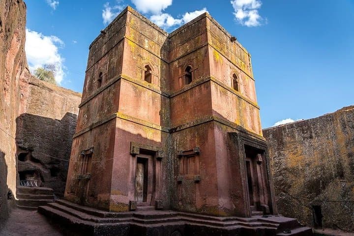 4-Day Ethiopian History Tour: Addis Ababa, Lalibela & Axum Highlights photo 1