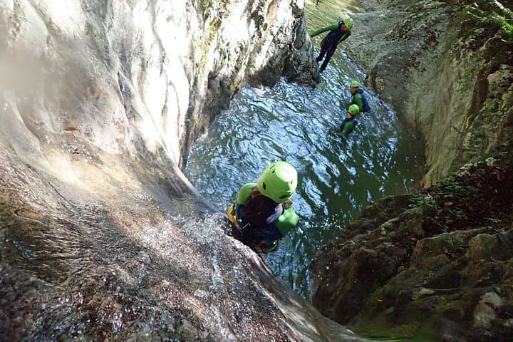 Canyoning Gumpenfever on Lake Garda: Beginner-Friendly Canyon Adventure in Tremosine photo 3