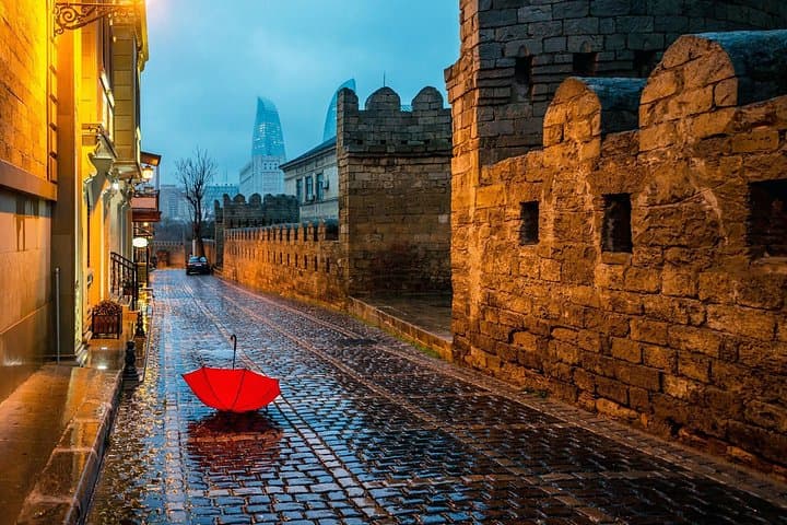 Baku Sightseeing City Tour: Old City, Funicular & Boulevard Highlights photo 2