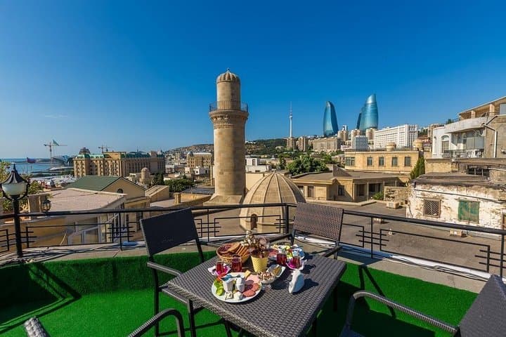Baku Sightseeing City Tour: Old City, Funicular & Boulevard Highlights photo 1