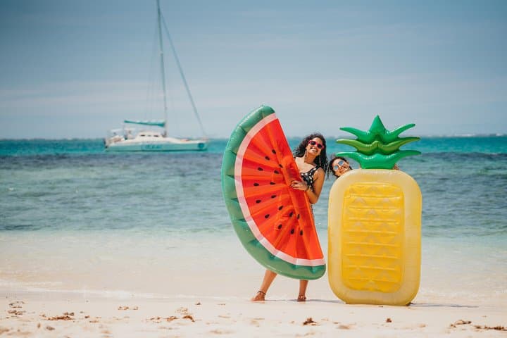 Full-Day Shared Catamaran Cruise to Ile aux Cerfs from Trou d'Eau Douce photo 6