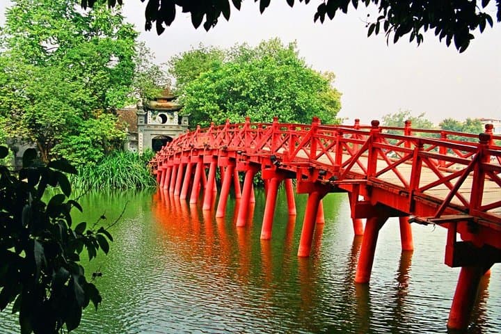 Private Full-Day Hanoi City Car Charter: Custom Hanoi Sightseeing Drive photo 5