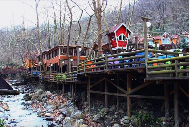 Day Trip to Sapanca & Maşukiye: VIP Minivan Tour from Istanbul