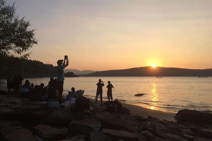 Gokarna Beach Trek — Trek Six Beaches, Camp Under the Stars on the Arabian Coast