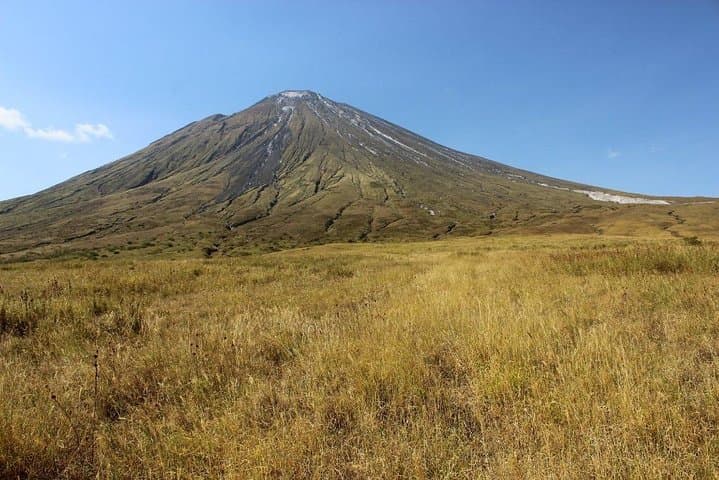 Summiting Ol Doinyo Lengai: Tanzania’s Unique Carbonatite Volcano Adventure photo 2