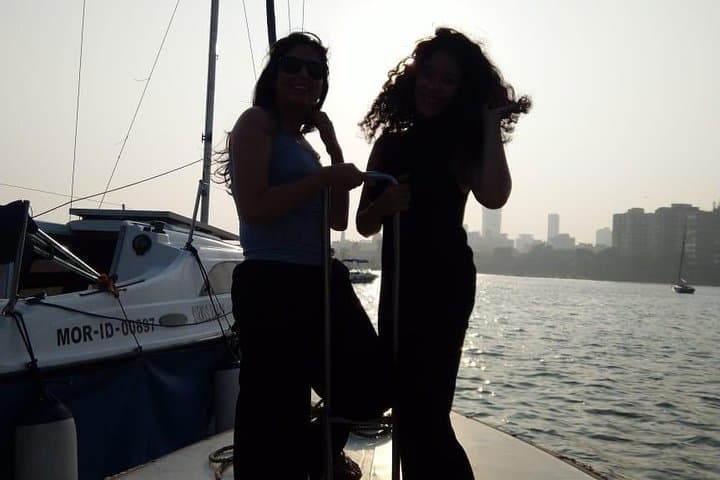 Mumbai Skyline Private 90-Minute Sailing Excursion from the Gateway of India photo 4