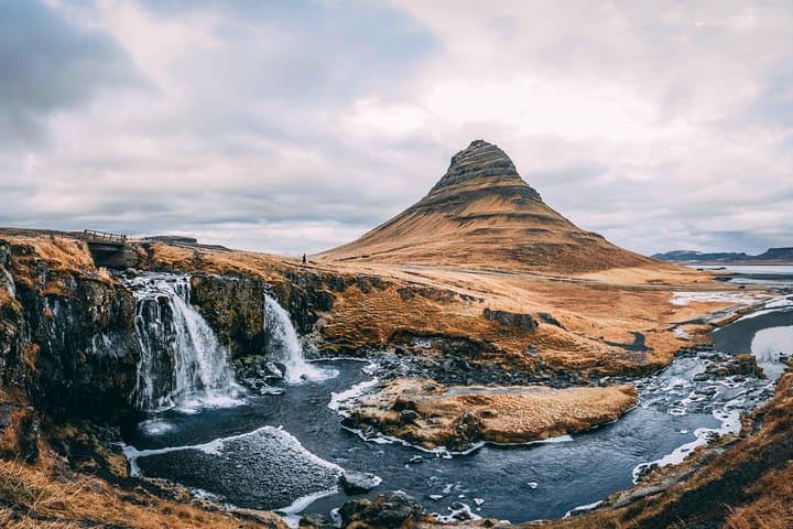8-Day Iceland Circle: Small-Group Minibus Tour from Reykjavík photo 5