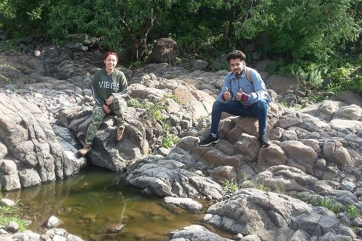 Rappelling Los Capulines: Half-Day Canyon Descent Near San Miguel de Allende photo 6