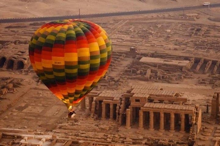 Hurghada to Luxor: Sunrise Balloon, East Bank Temples & Felucca Day Trip photo 5