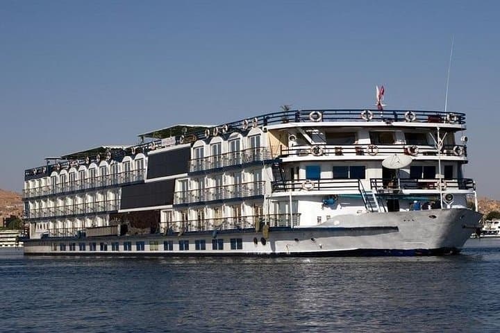 7-Night Nile Cruise From Aswan to Luxor, Hurghada & Cairo — Temples, Red Sea & Ballooning