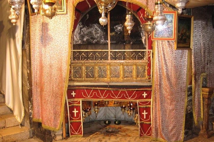Bethlehem to the Dead Sea: Private Day Tour to Church of the Nativity, Qasr el Yahud and Floating in the Dead Sea photo 3