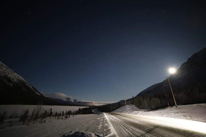 Aurora Hunting Near Whitehorse: Night Drives to See the Northern Lights photo 5