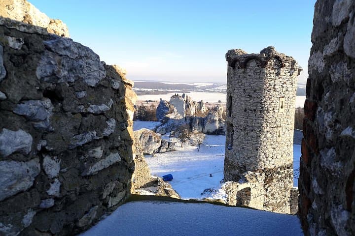 Ogrodzieniec Castle Day Trip from Krakow — Visit the Witcher Filming Ruins photo 2