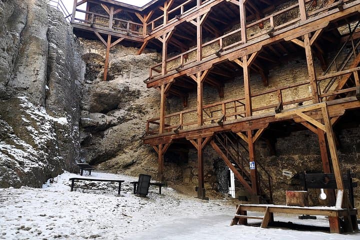 Ogrodzieniec Castle Day Trip from Krakow — Visit the Witcher Filming Ruins photo 4