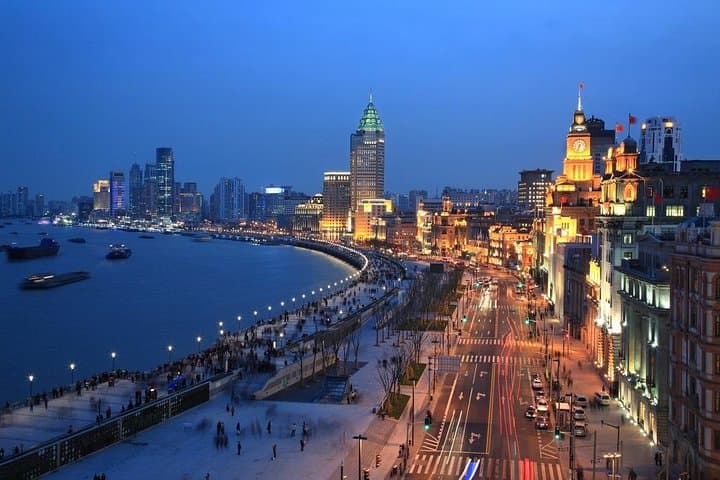 Private Shanghai Walking Tour — Bund, French Concession, Jewish Refugees Museum & Yu Garden photo 5