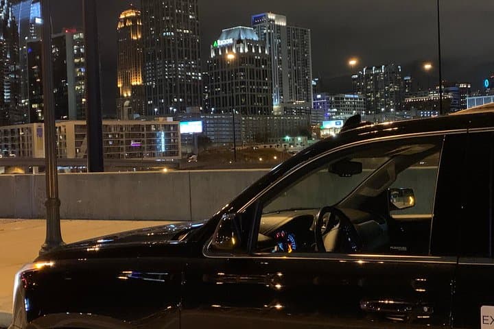 Atlanta After-Dark: Private Luxury Car Nightlife Tour photo 4