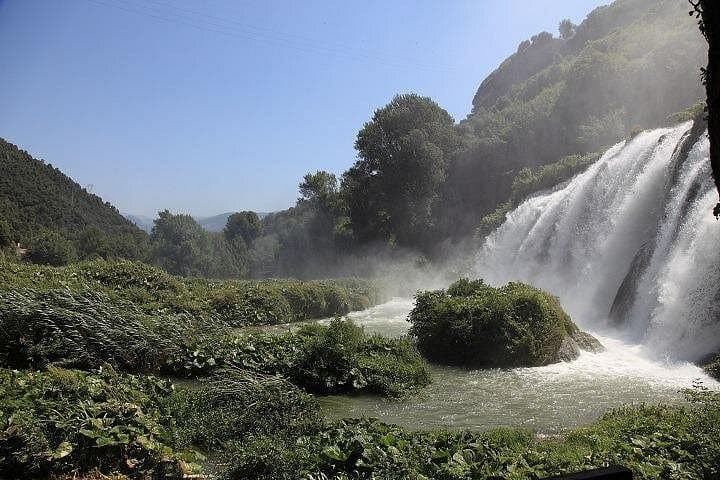 Water Landscapes of Umbria: Clitunno Springs, Spoleto & Marmore Falls Day Tour photo 3