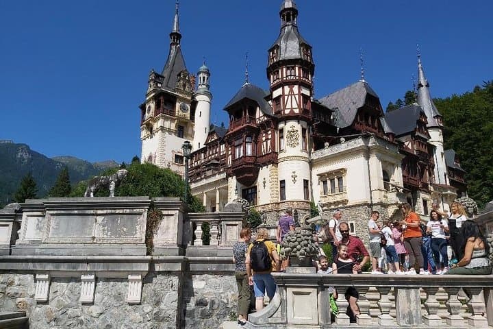 6-Day Private Dracula Tour from Bucharest: Castles, Transfagarasan & Saxon Villages photo 2