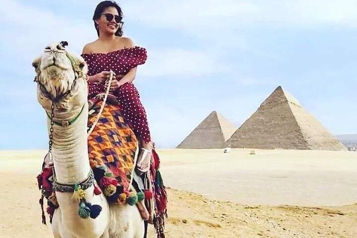 Sunset Camel Ride & BBQ at the Giza Pyramids — Evening Tour from Cairo photo 4