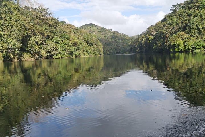 Embera Village Cultural Tour: Canoe to Chagres River Waterfall & Traditional Meal photo 2